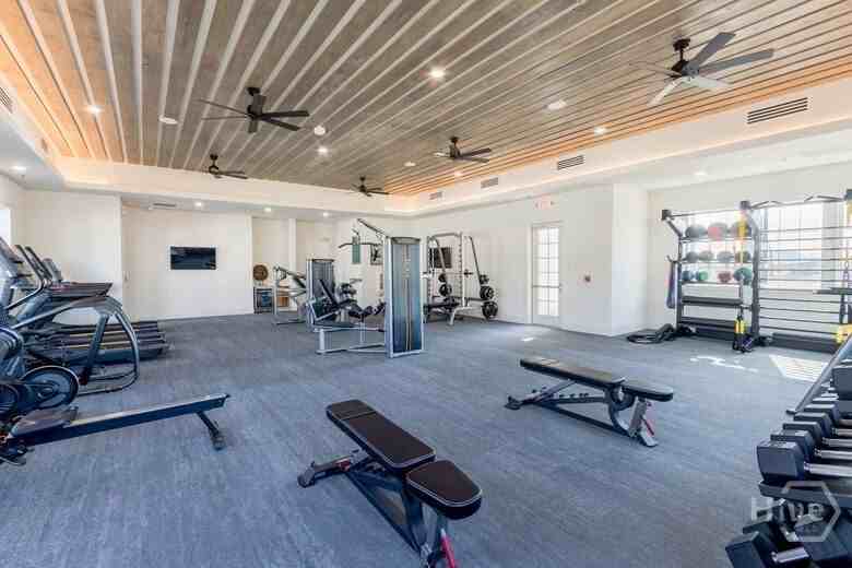 3164 Mulberry Blvd - Photo 6 of 34