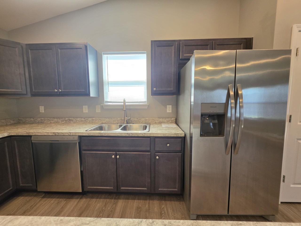 209 Candy Apple Ln - Photo 6 of 19