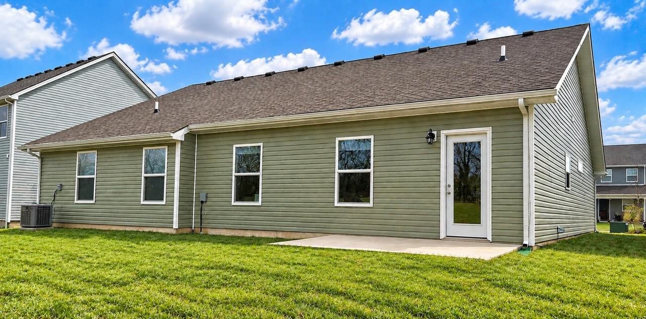 8089 Driftwood Loop - Photo 2 of 17
