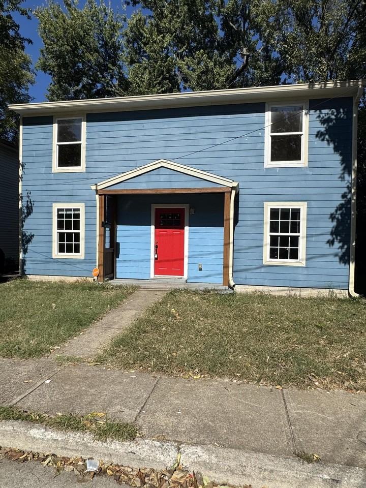 439 Hawkins Ave