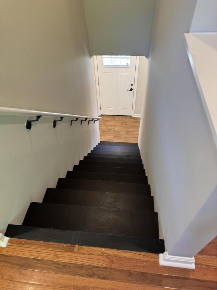 439 Hawkins Ave - Photo 5 of 19