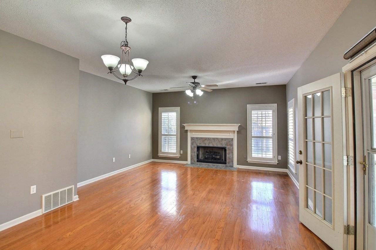 1325 Rain Hollow Cir W - Photo 7 of 29