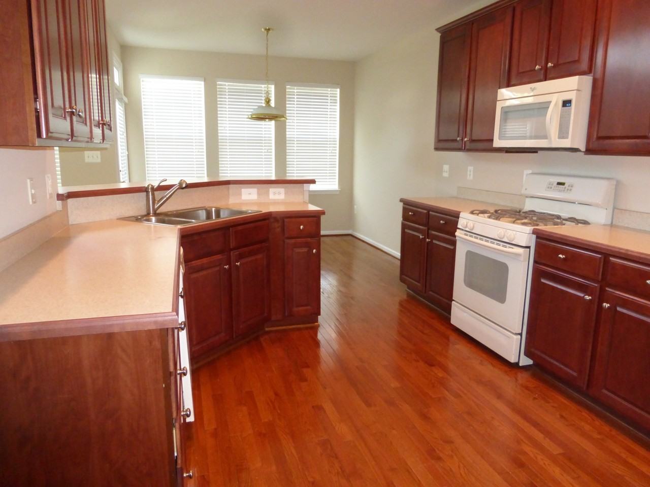 1407 Graham Dr #1 - Photo 7 of 29