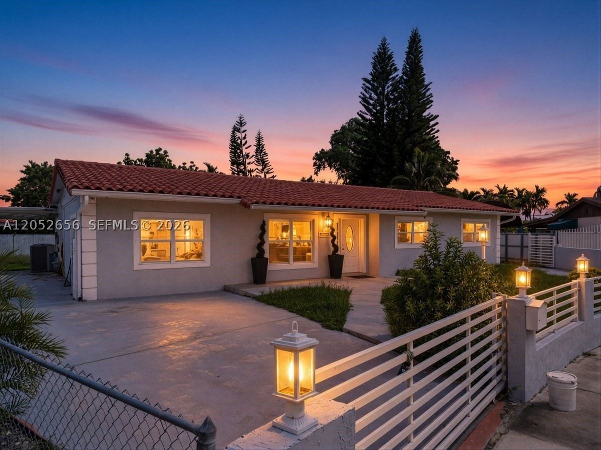 12745 Sw 19th St - Photo 4 of 50