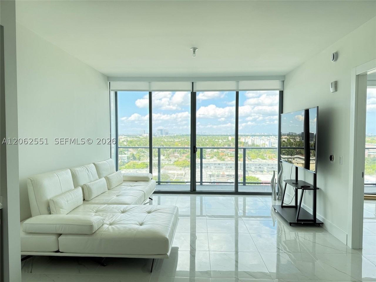 E Hallandale Beach Blvd #1106 - Photo 4 of 30