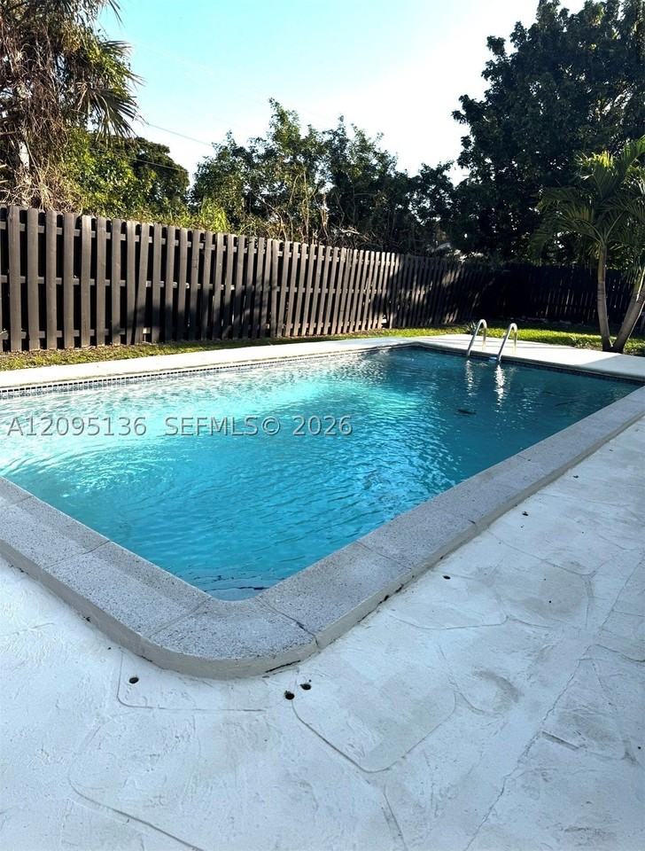 12635 Sw 84th Avenue Rd #12635 - Photo 2 of 11