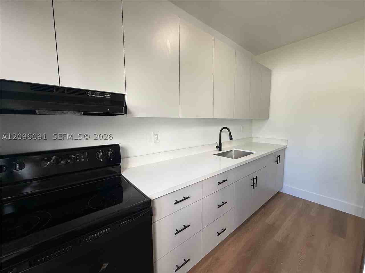 539 Ne 82nd Ter #5 - Photo 3 of 21