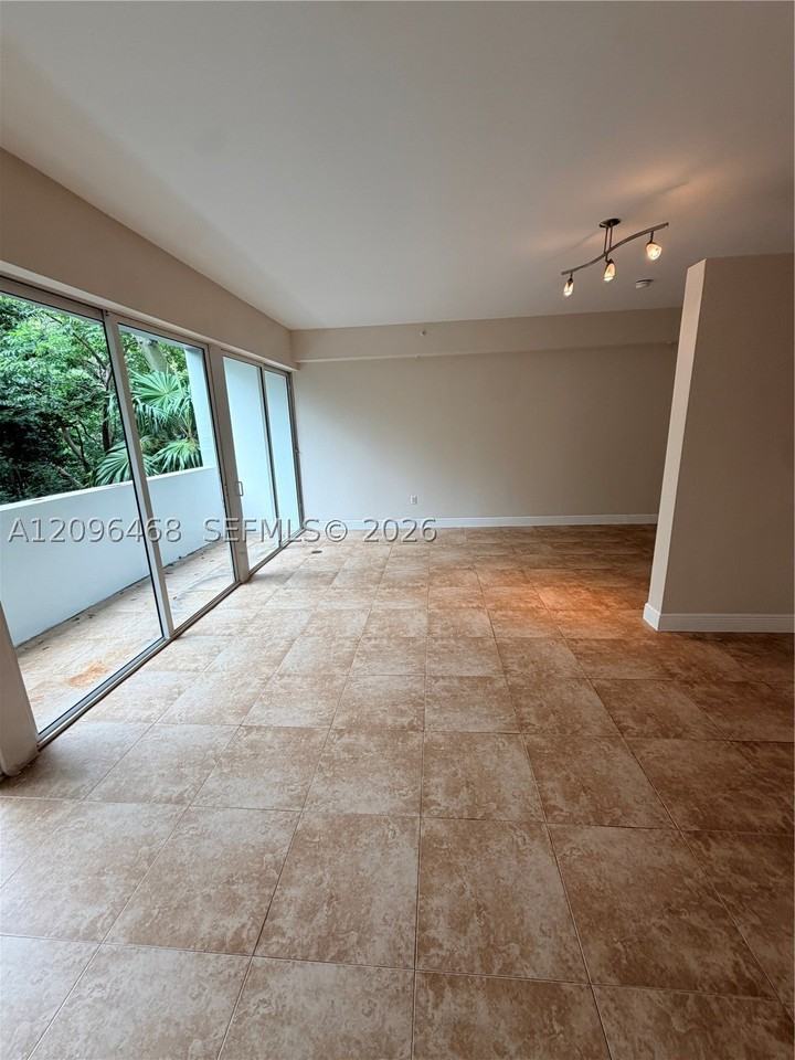 2694 Inagua Ave #202 - Photo 7 of 18