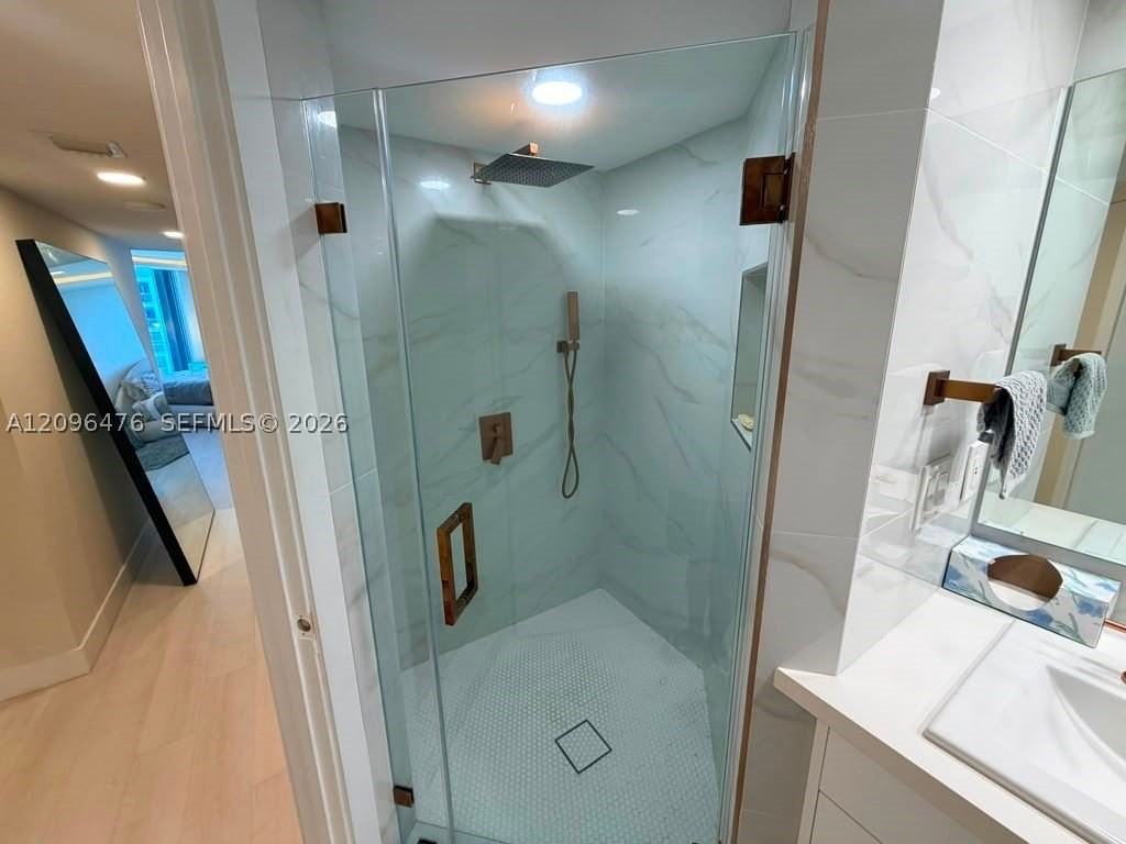 16485 Collins Ave #932 - Photo 7 of 15