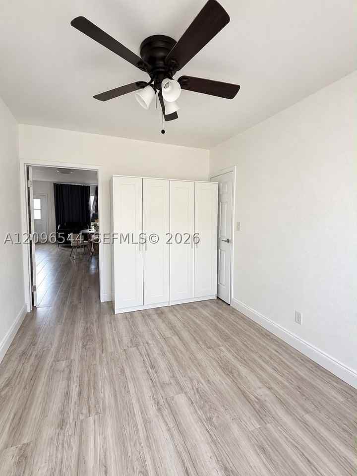 7712 Byron Ave #3 - Photo 5 of 11