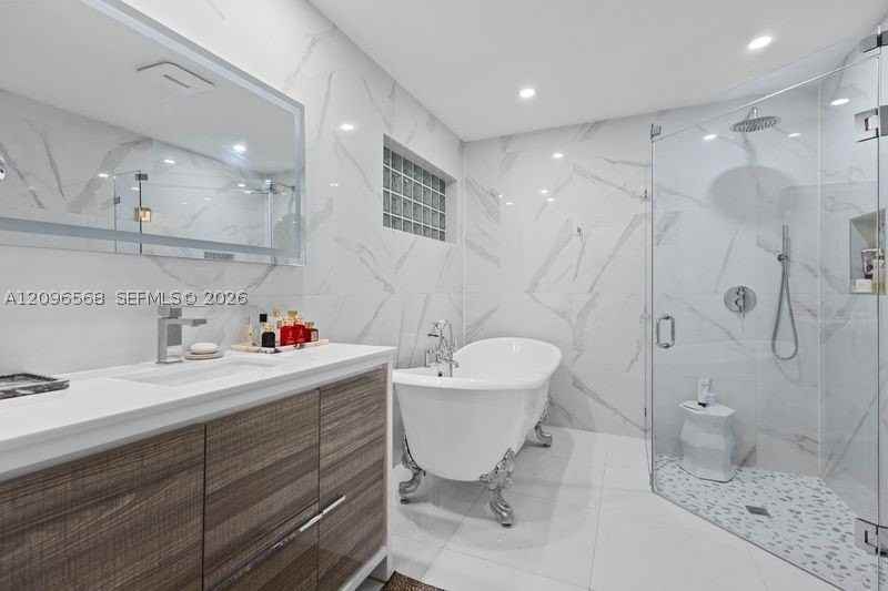 6952 Nw 27th Ct #6952 - Photo 6 of 35