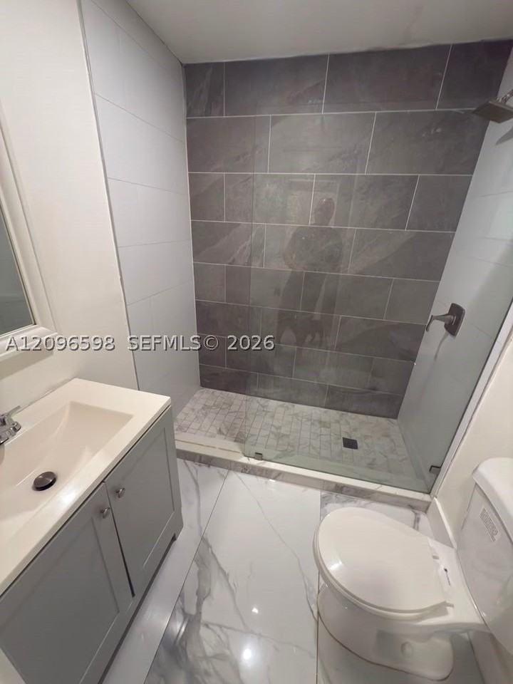 4910 Sw 28th Ter #1 - Photo 5 of 5