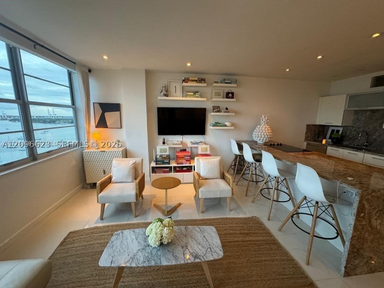 20 Island Ave #1515 - Photo 4 of 14