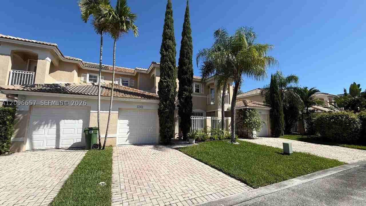 17071 Nw 22nd St - Photo 2 of 43