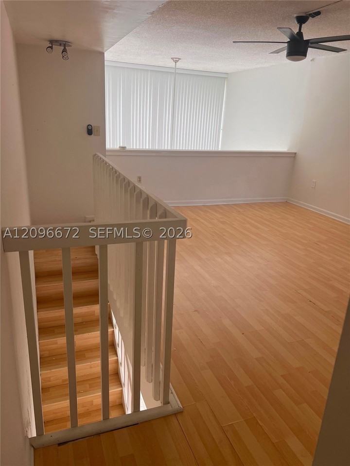 820 Nw 87th Ave #412 - Photo 6 of 14