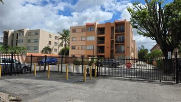 featured image of 325 Nw 72nd Ave #301