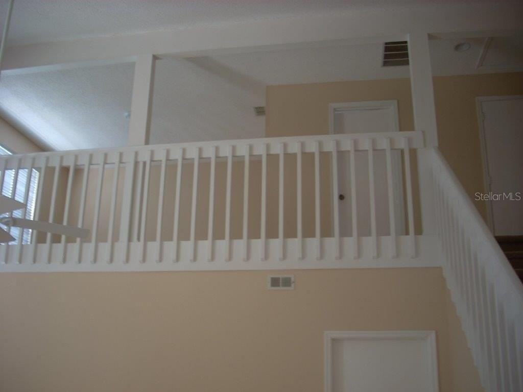 828 Garden Glen Loop - Photo 5 of 20