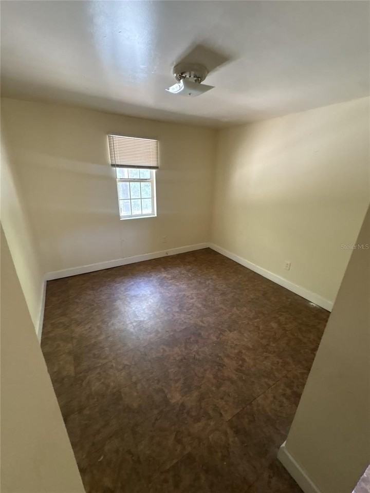 455 Pursley St #B24 - Photo 4 of 5