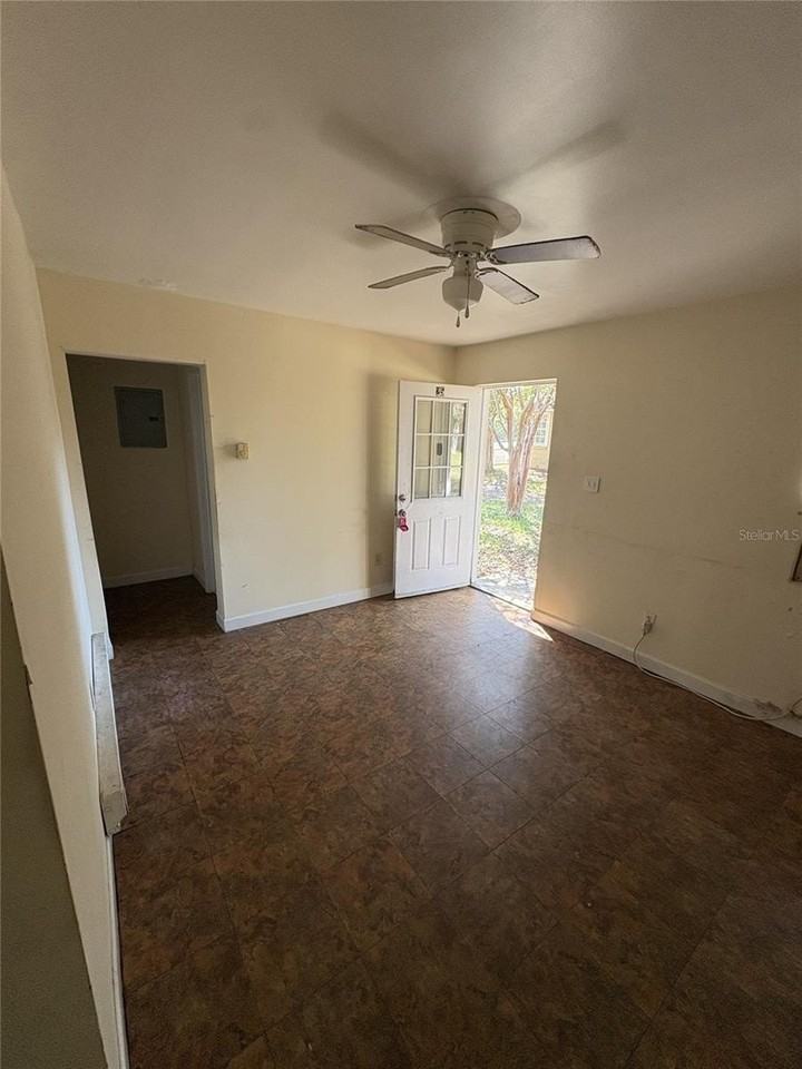 455 Pursley St #B25 - Photo 3 of 9