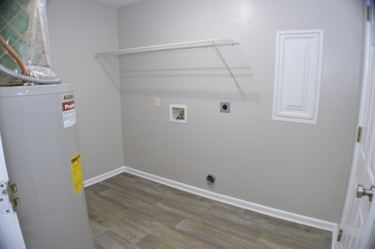 9542 Founders Way #1 - Photo 7 of 22