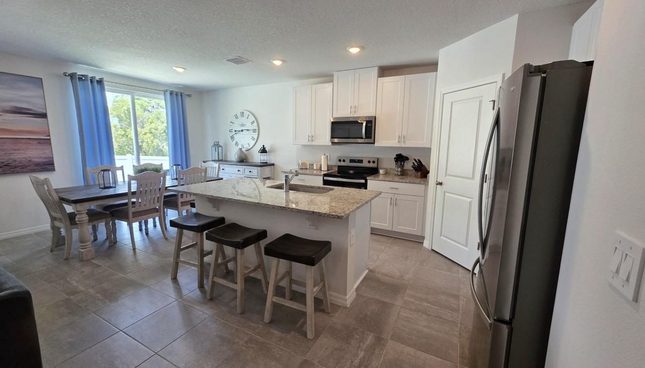 Westbridge Blvd - Photo 2 of 4