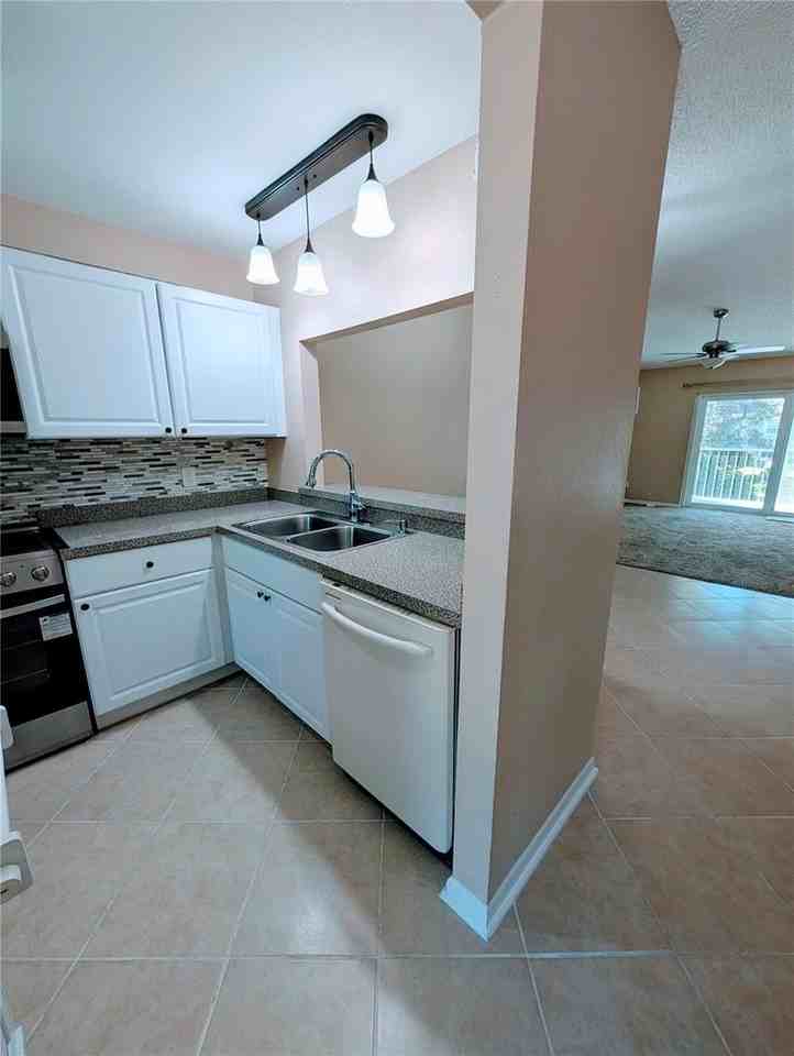 1435 Millstream Ln #204 - Photo 4 of 28