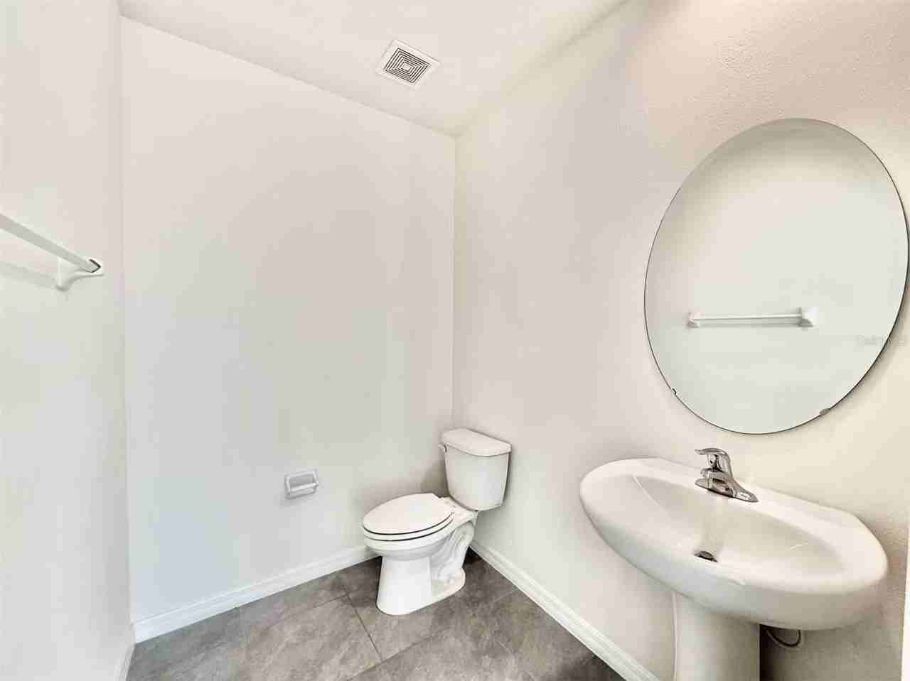 5643 Hollingworth Trl - Photo 5 of 23