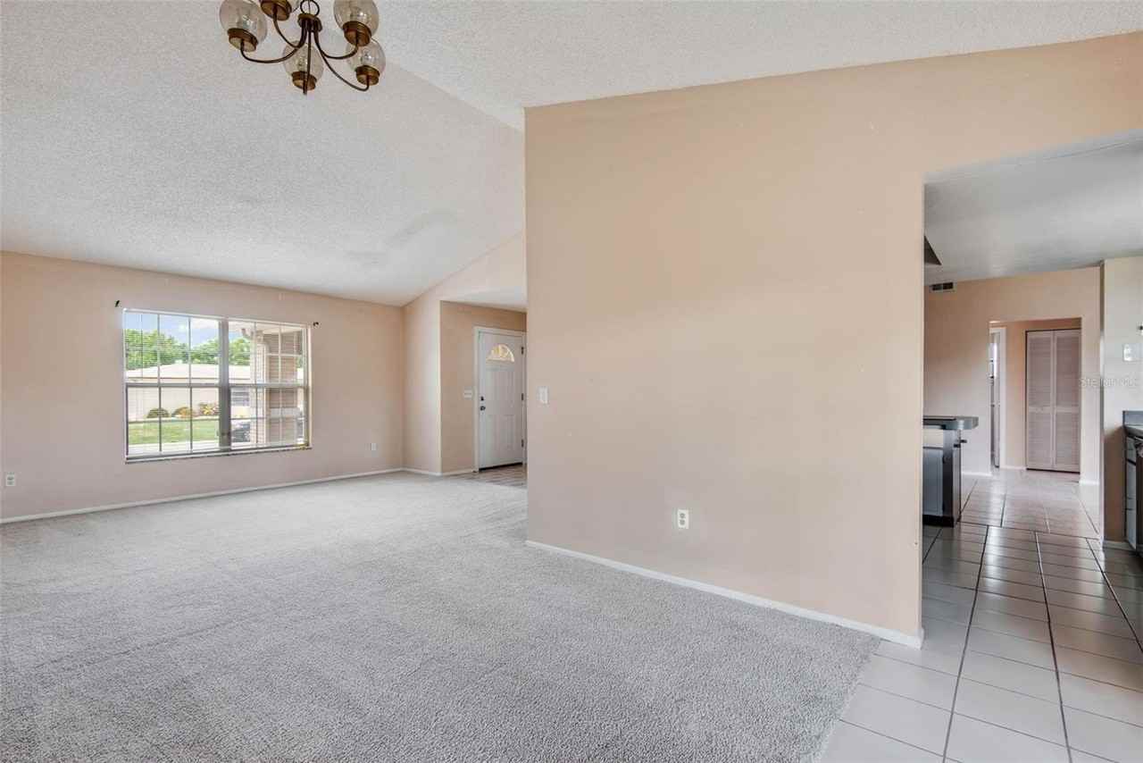8425 Corney Dr - Photo 4 of 23