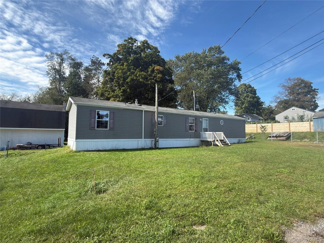16 Delellas Ln - Photo 2 of 28