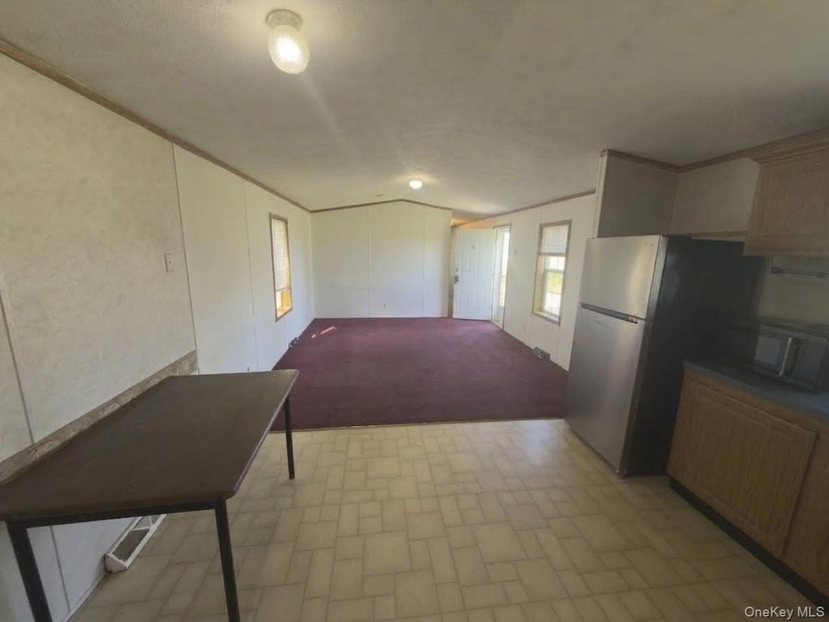 16 Delellas Ln - Photo 6 of 28