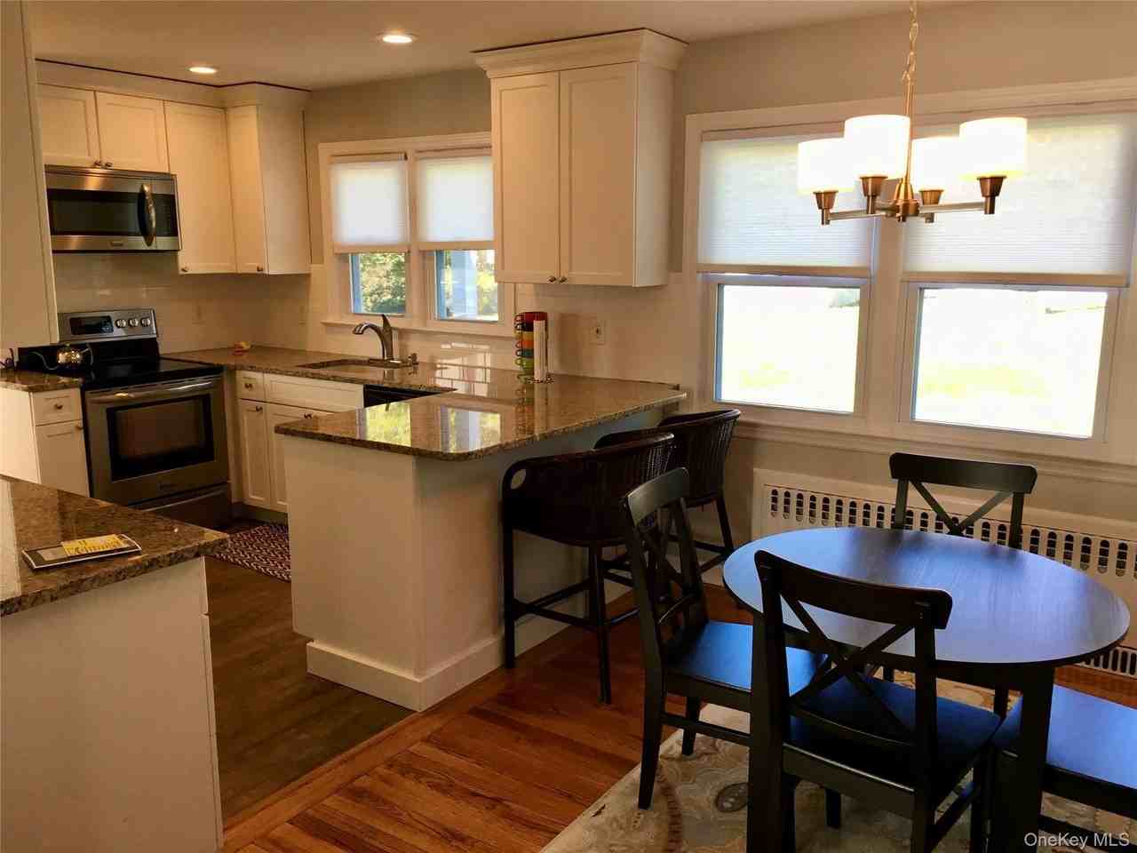 28 Summit Ave - Photo 5 of 10