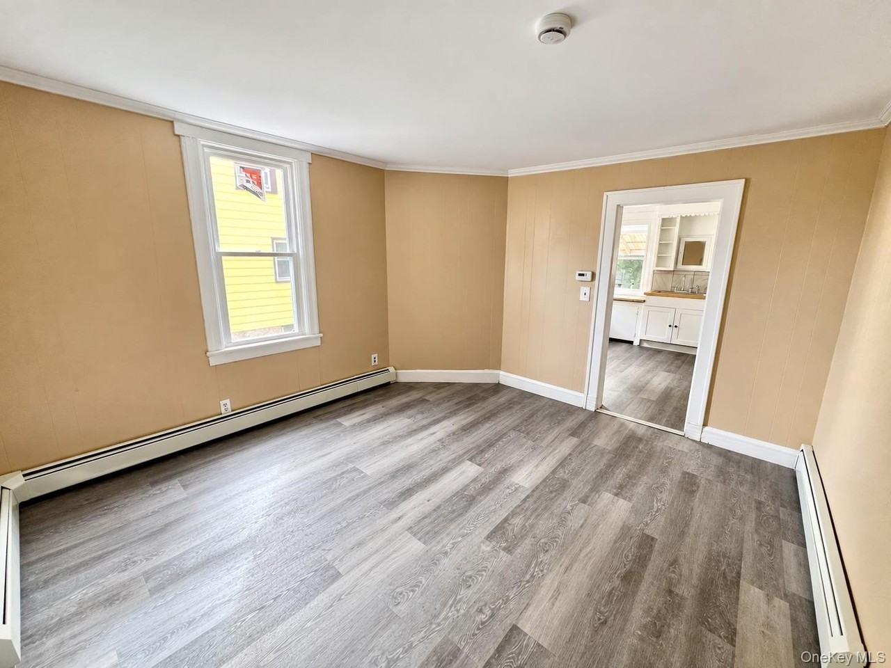 151 Orange Tpke - Photo 4 of 14