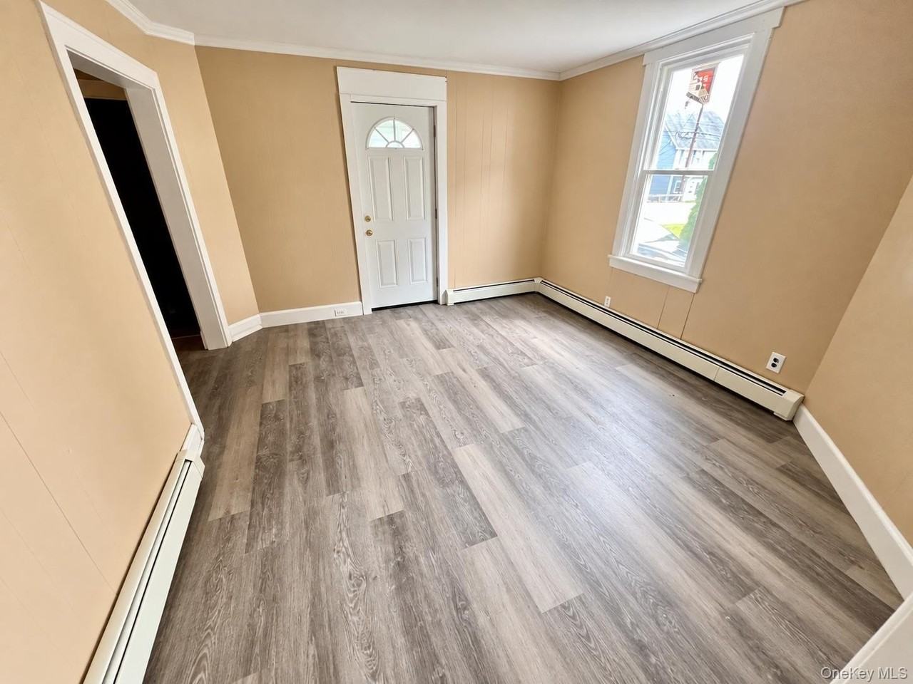 151 Orange Tpke - Photo 5 of 14