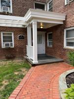 featured image of 80 Knightsbridge Rd #1A