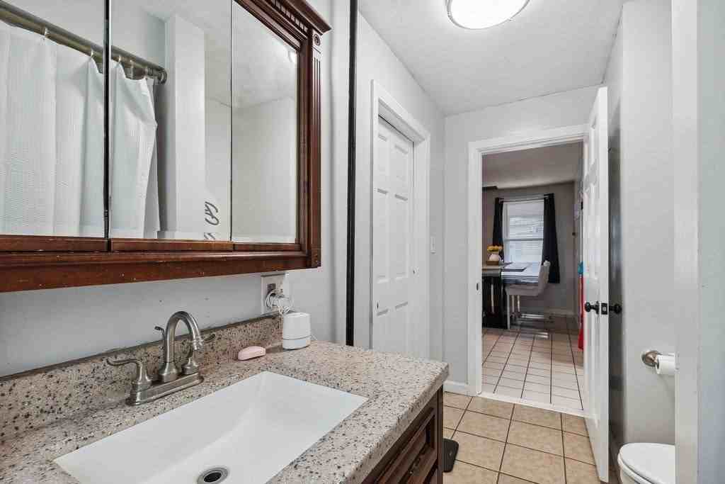 32 Park Rd #1 - Photo 7 of 20