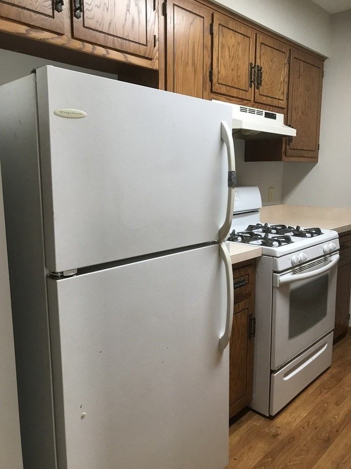 1118 Ingalls Ave #1 - Photo 5 of 10