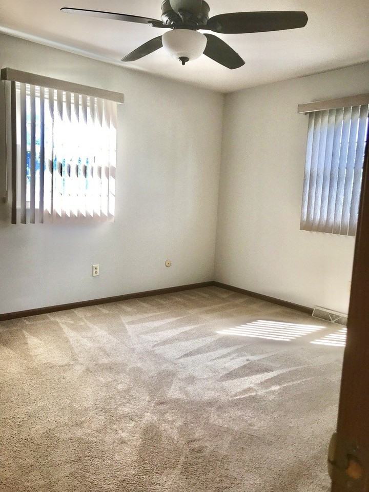 1118 Ingalls Ave #1 - Photo 6 of 10