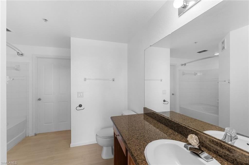 12970 Positano Cir #101 - Photo 5 of 16