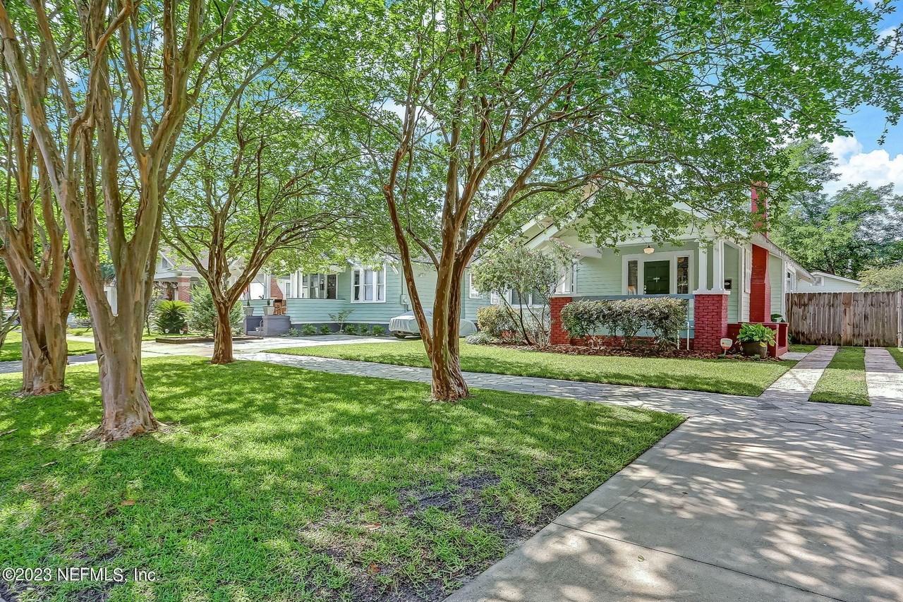 2122 Ernest St - Photo 3 of 50