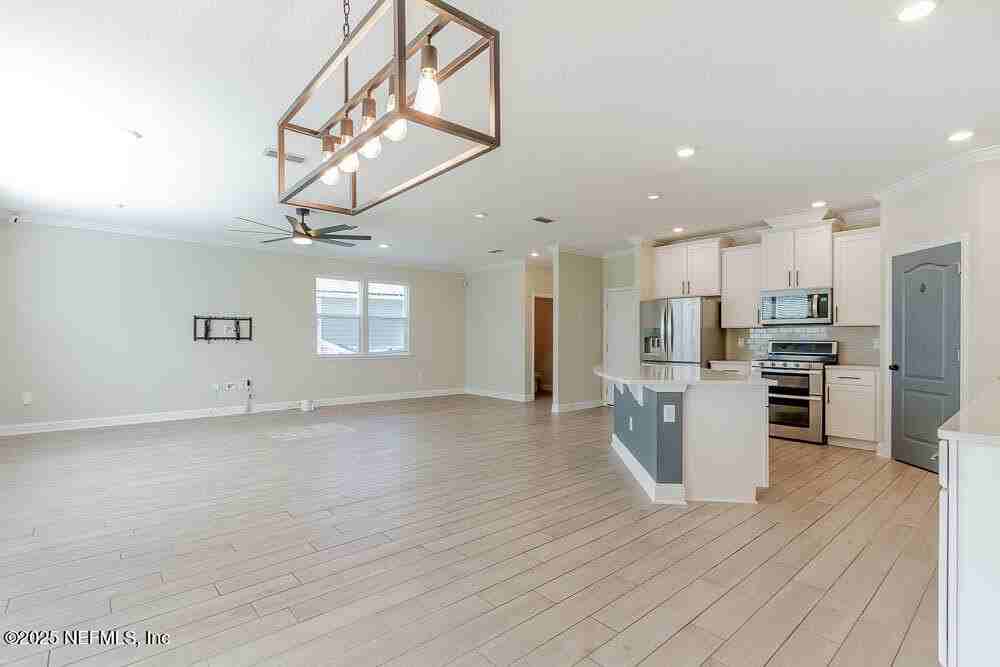 258 Thistleton Way - Photo 5 of 39
