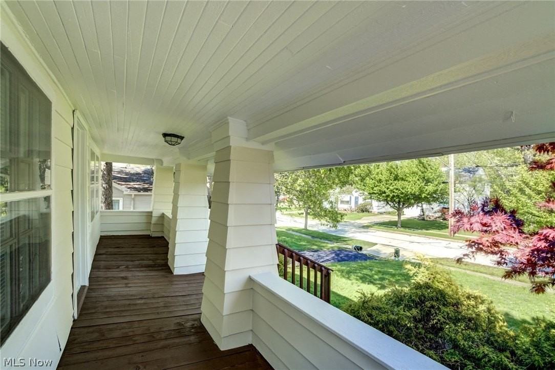 1548 Biltmore Rd - Photo 6 of 32