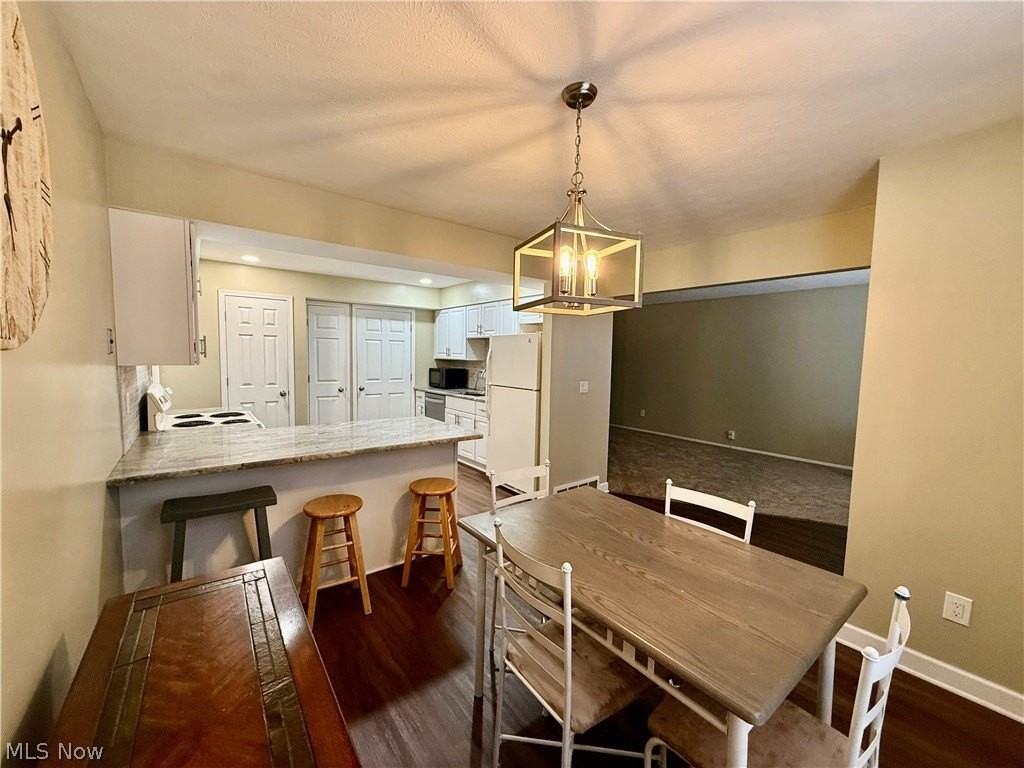 817 Tollis Pkwy #8 - Photo 6 of 30