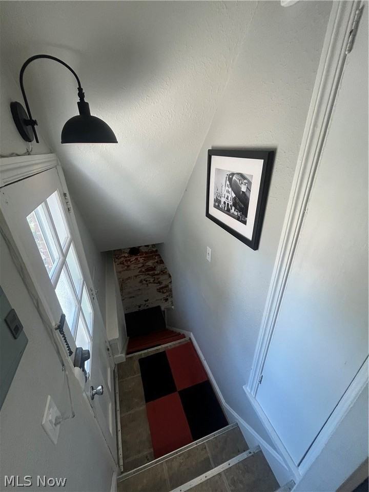 3471 Warren Rd - Photo 3 of 17