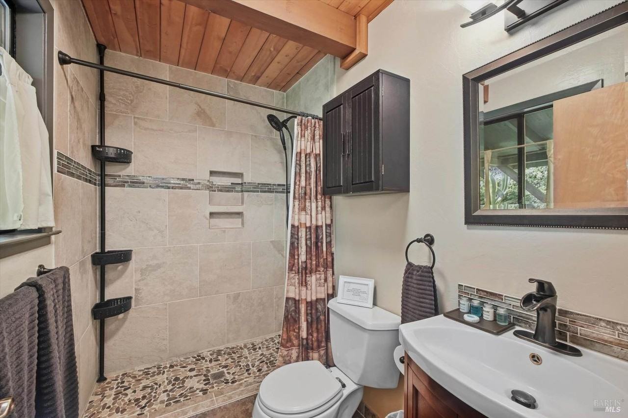4405 Lake County Hwy - Photo 5 of 35