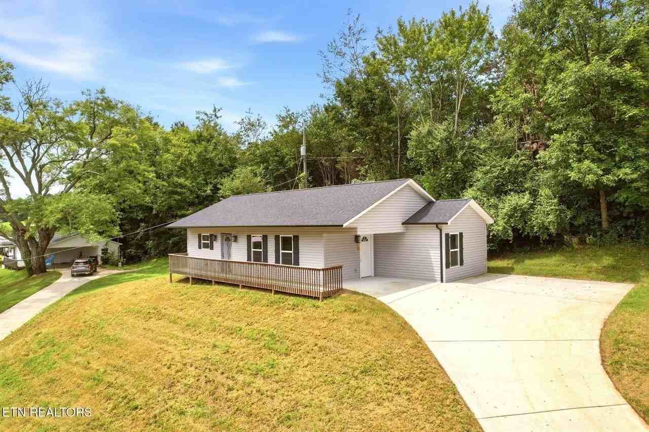 219 Offutt Rd - Photo 2 of 24