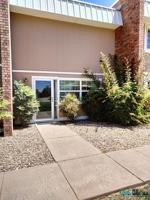 featured image of 1400 Fairway Ter