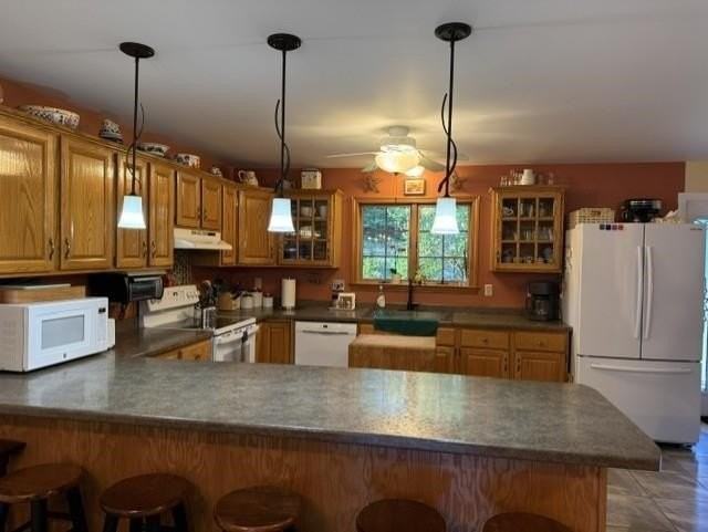 153 Youngs Hill Rd - Photo 4 of 17