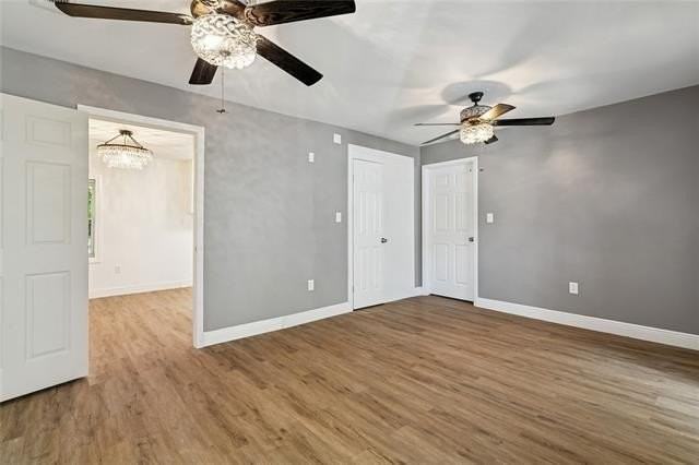 805 S Olive St #B - Photo 3 of 16