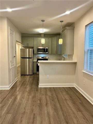 2806 Upperline St - Photo 4 of 15