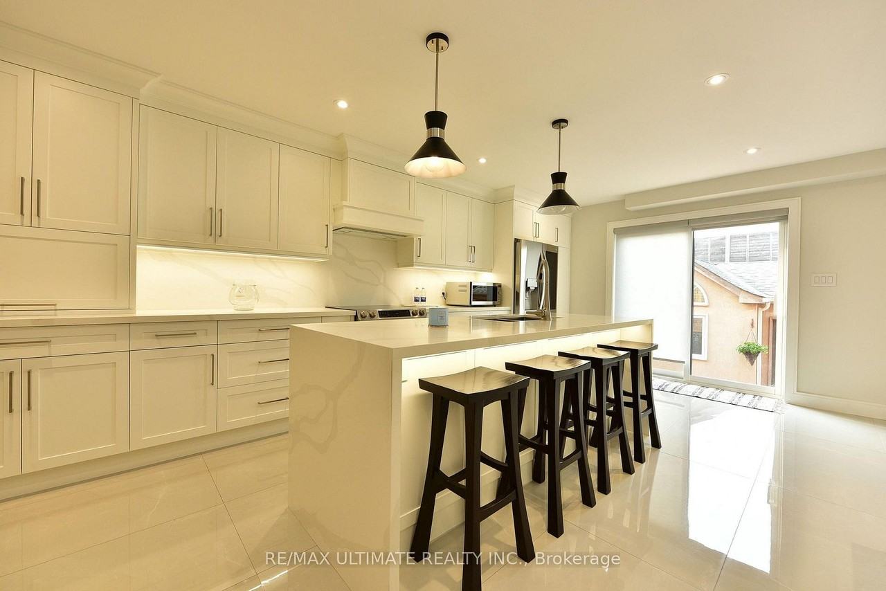 42 Viella Street - Photo 4 of 22